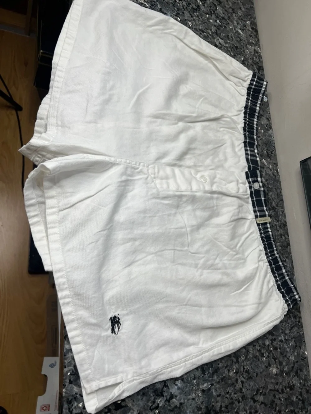 Burberry Sz XL 100% Cotton Men’s White Shorts Boxers Underwear - Unworn
